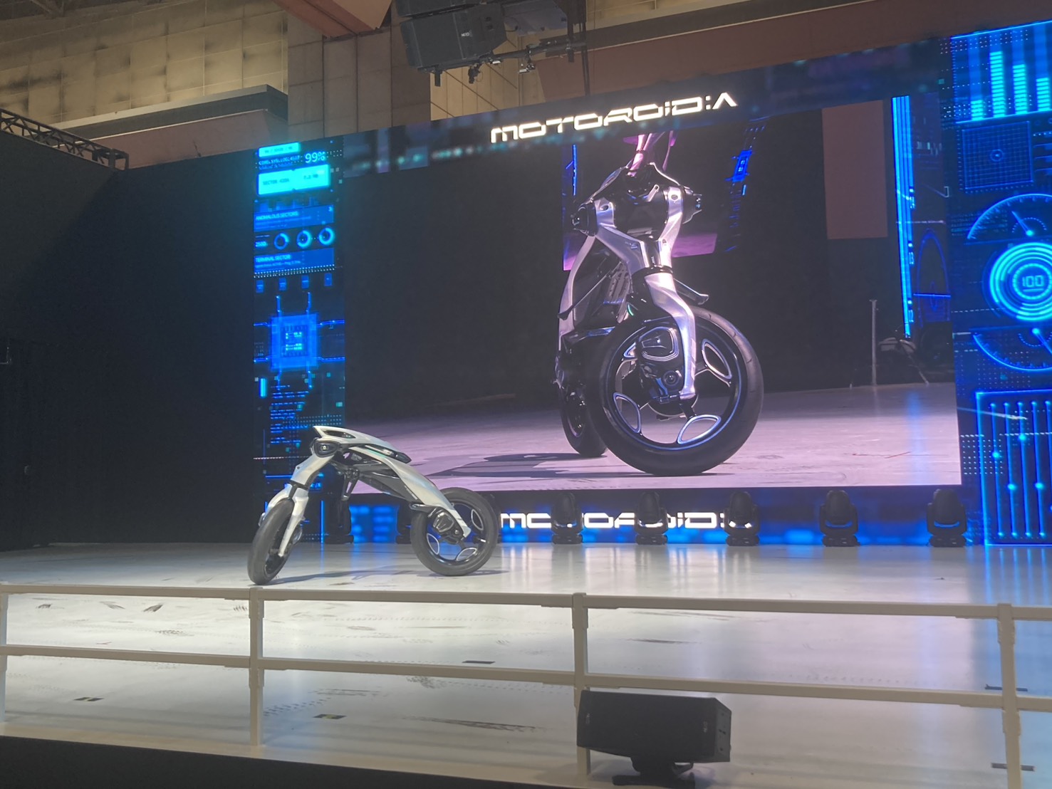 もとろいどたつ